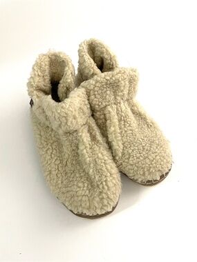 LL Bean Beige Hi-Pile Fleece Full Bootie Slippers Women’s Size 8